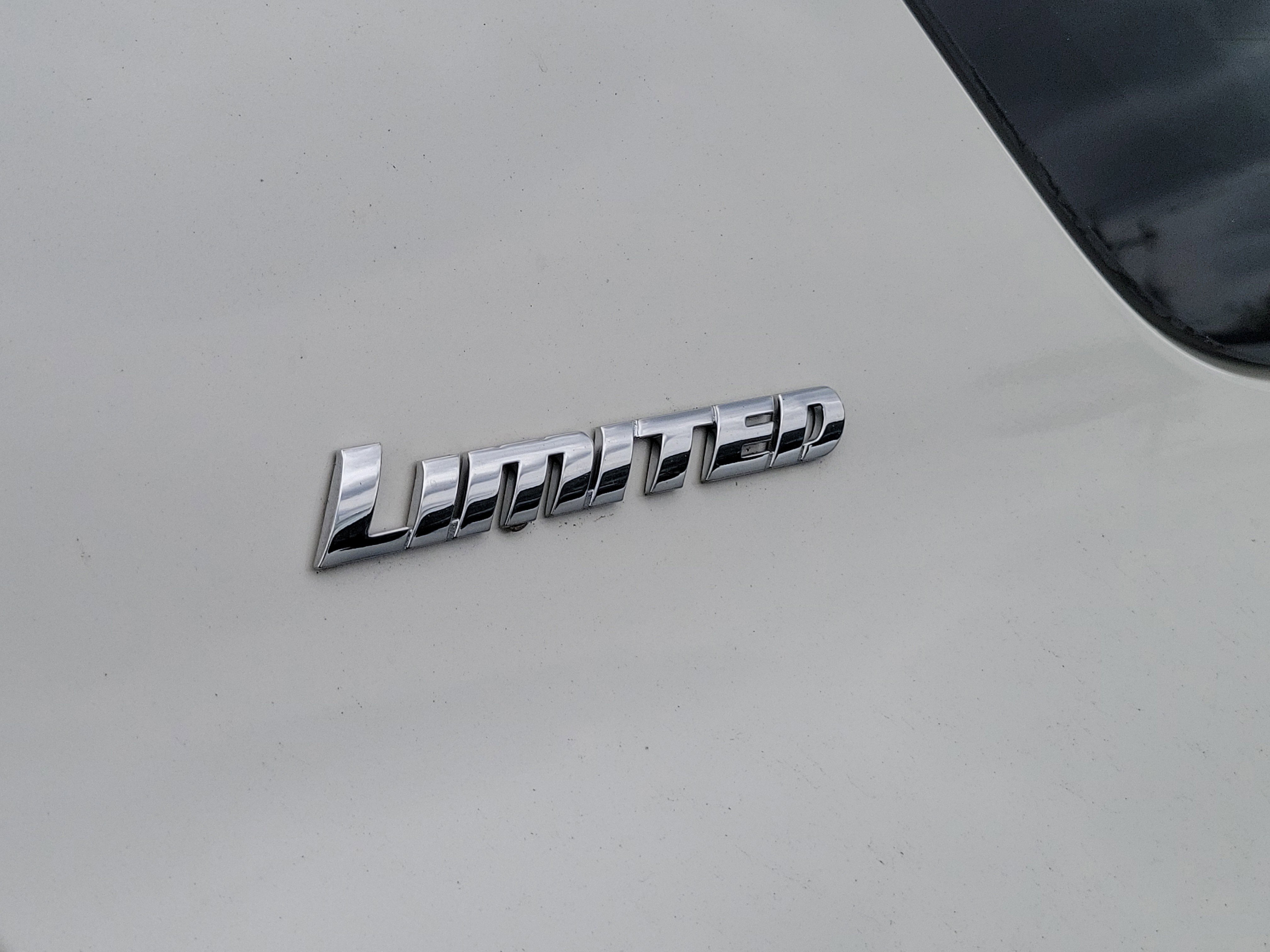 Used 2023 Blizzard Pearl Toyota Limited image 8