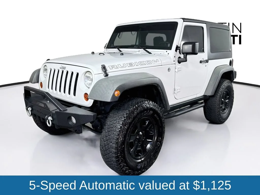 Used 2012 White Jeep Rubicon image 3