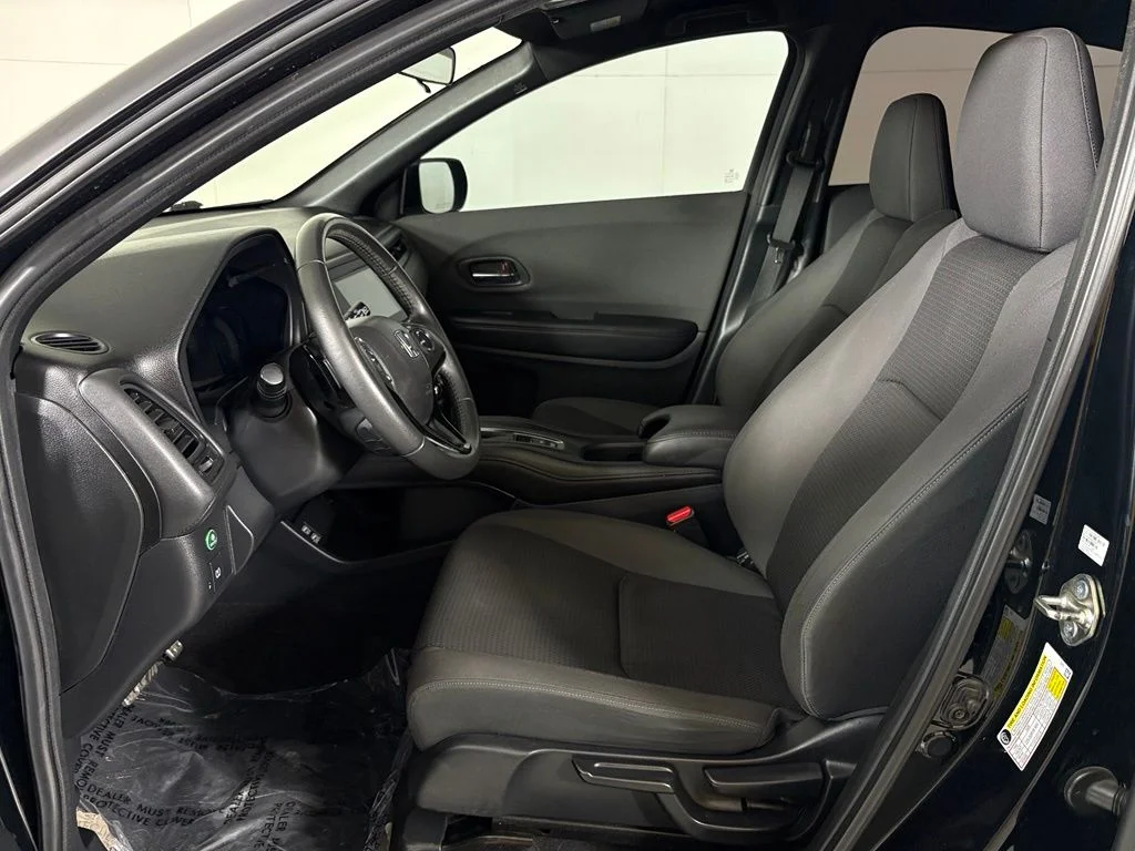 Used 2019 Crystal Black Pearl Honda Sport image 15