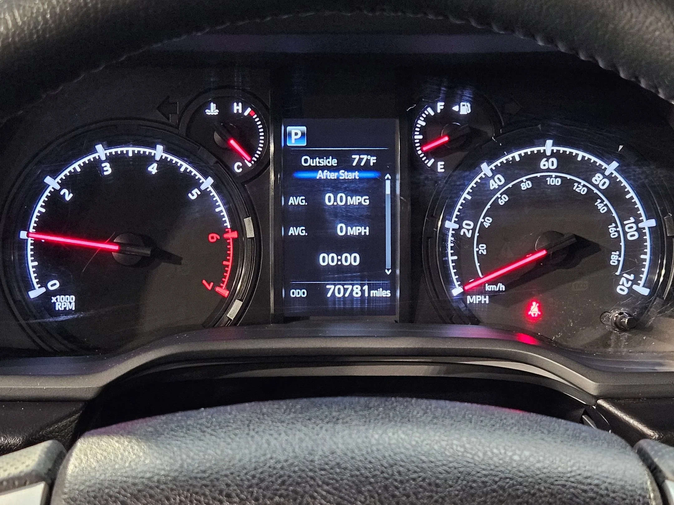 Used 2023 Magnetic Gray Metallic Toyota SR5 Premium image 15