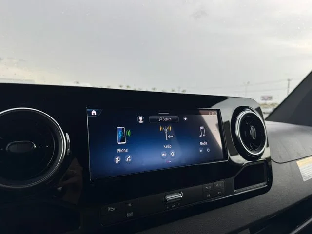 New 2026  Mercedes-Benz Passenger 170 WB image 39