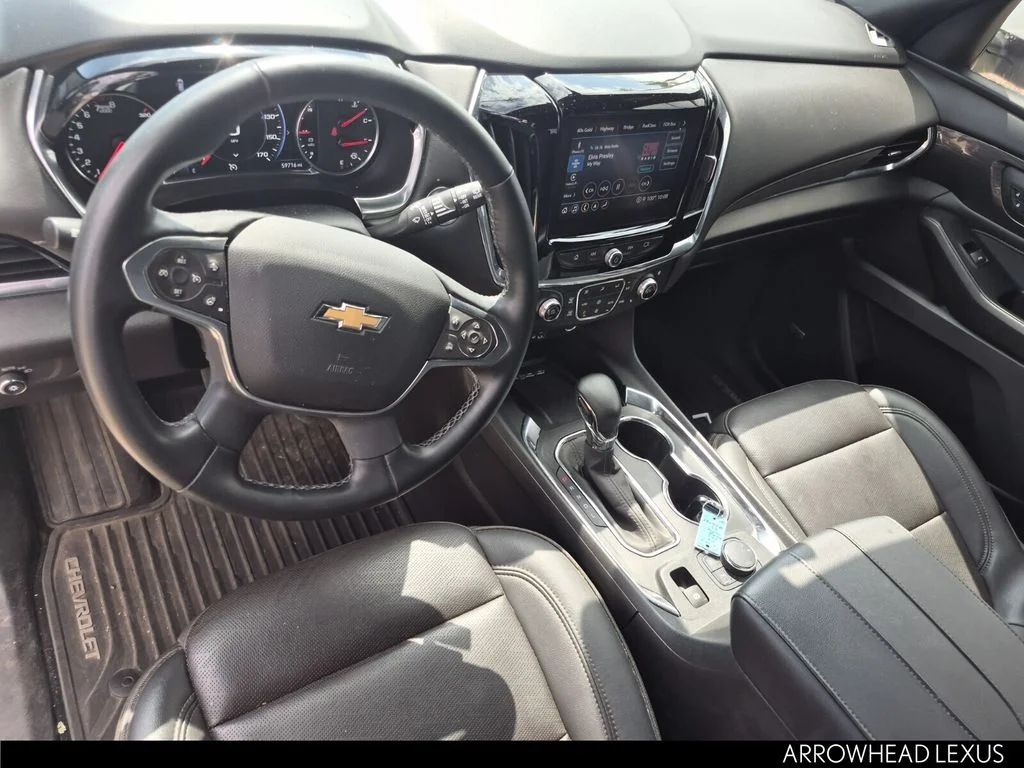 Used 2023 White Chevrolet High Country image 12