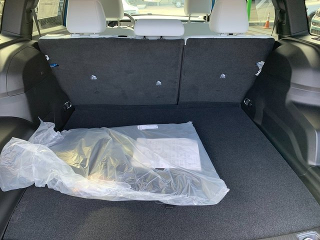 New 2026 Hydro Blue Pearl-Coat Exterior Paint Jeep Laredo image 6