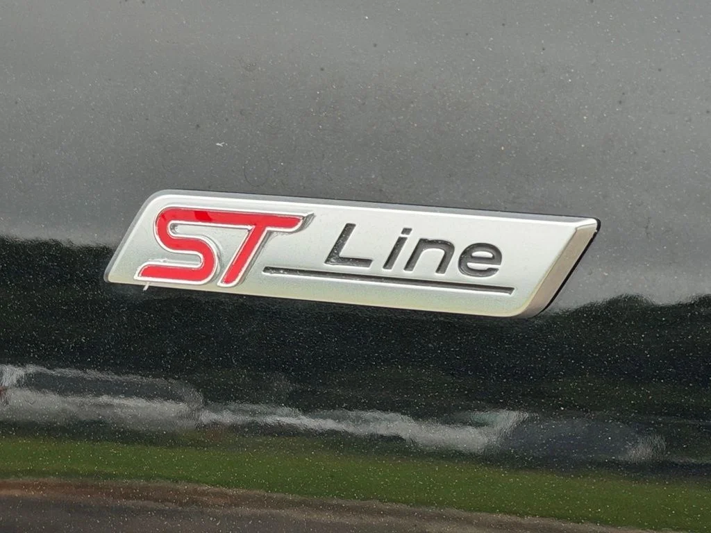 Used 2023 Black Ford ST-Line image 33
