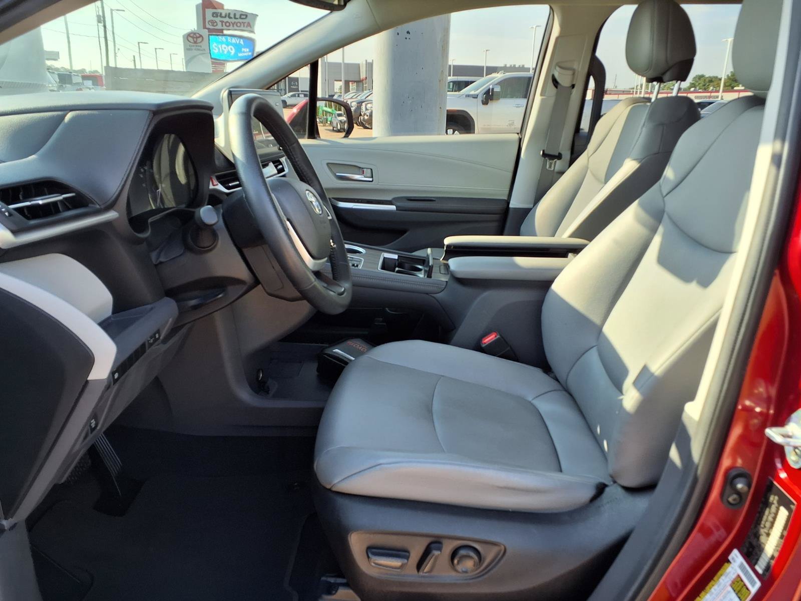 Certified Used 2024 Pearl Toyota XLE image 16