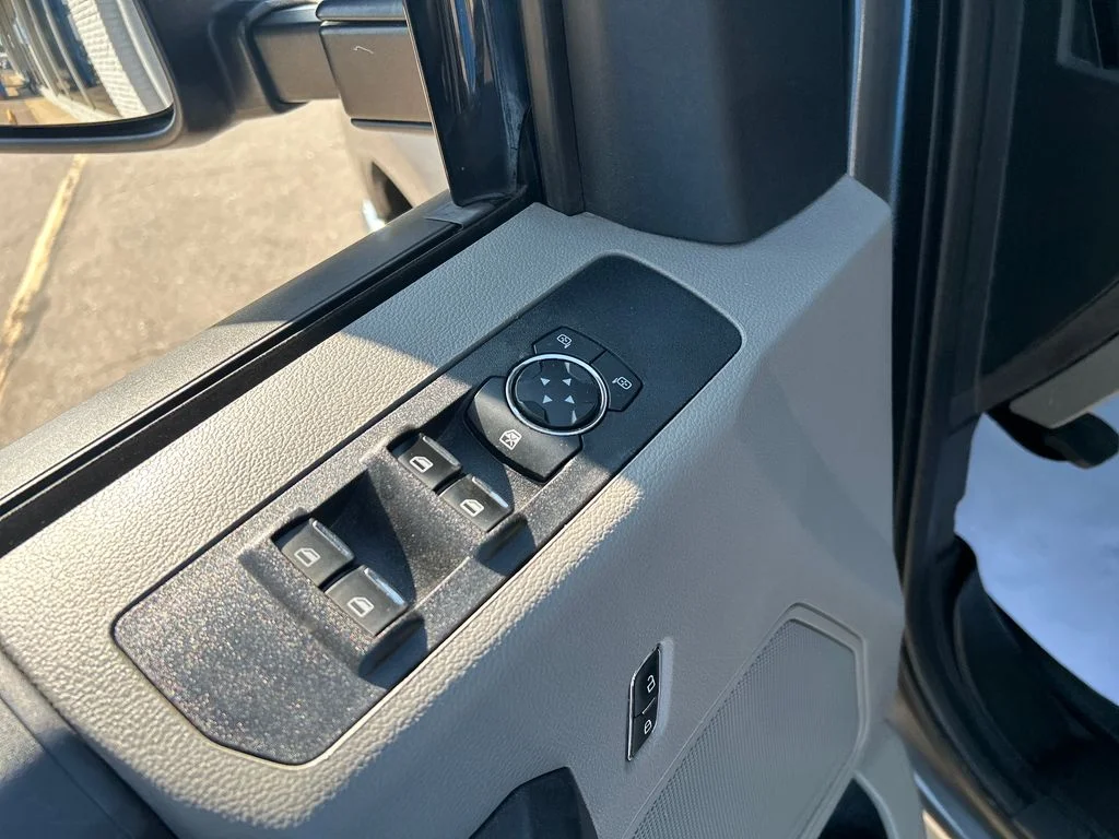 Used 2022 Gray Ford XL image 12
