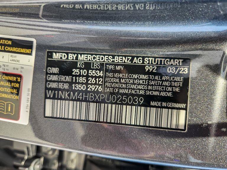 Used 2023 Selenite Gray Metallic Mercedes-Benz GLC 300 image 25