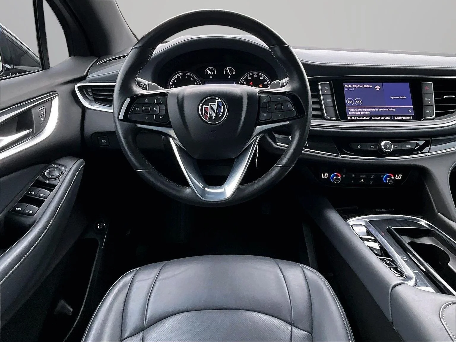 Used 2022 Black Buick Essence image 6