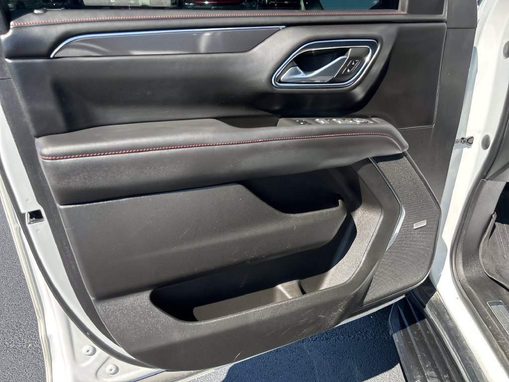Used 2023 White Chevrolet RST image 12