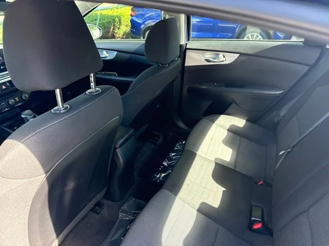 Used 2023 Blue Kia LXS image 13
