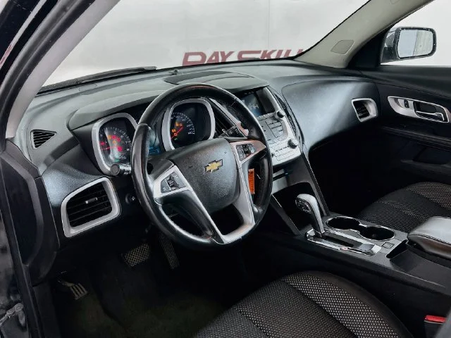 Used 2015 Black Chevrolet LT image 30