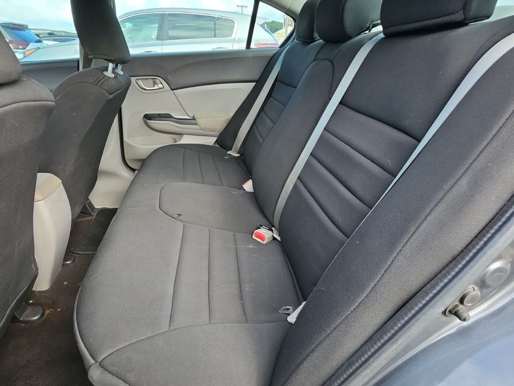 Used 2012  Honda LX image 17