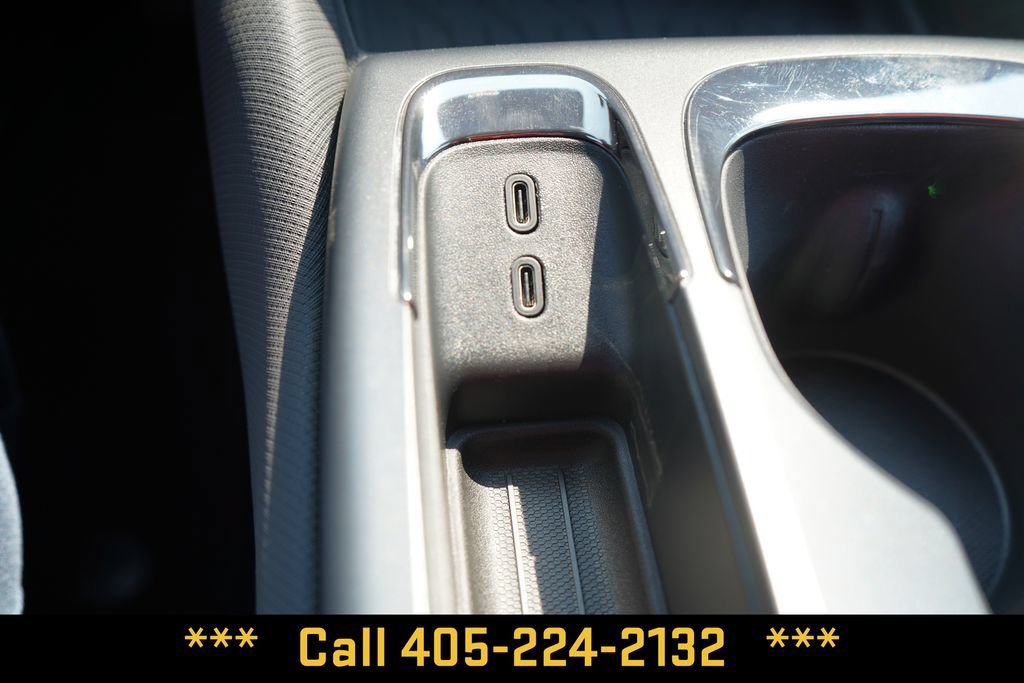 2025 Chevrolet Equinox EV RS - Photo 33