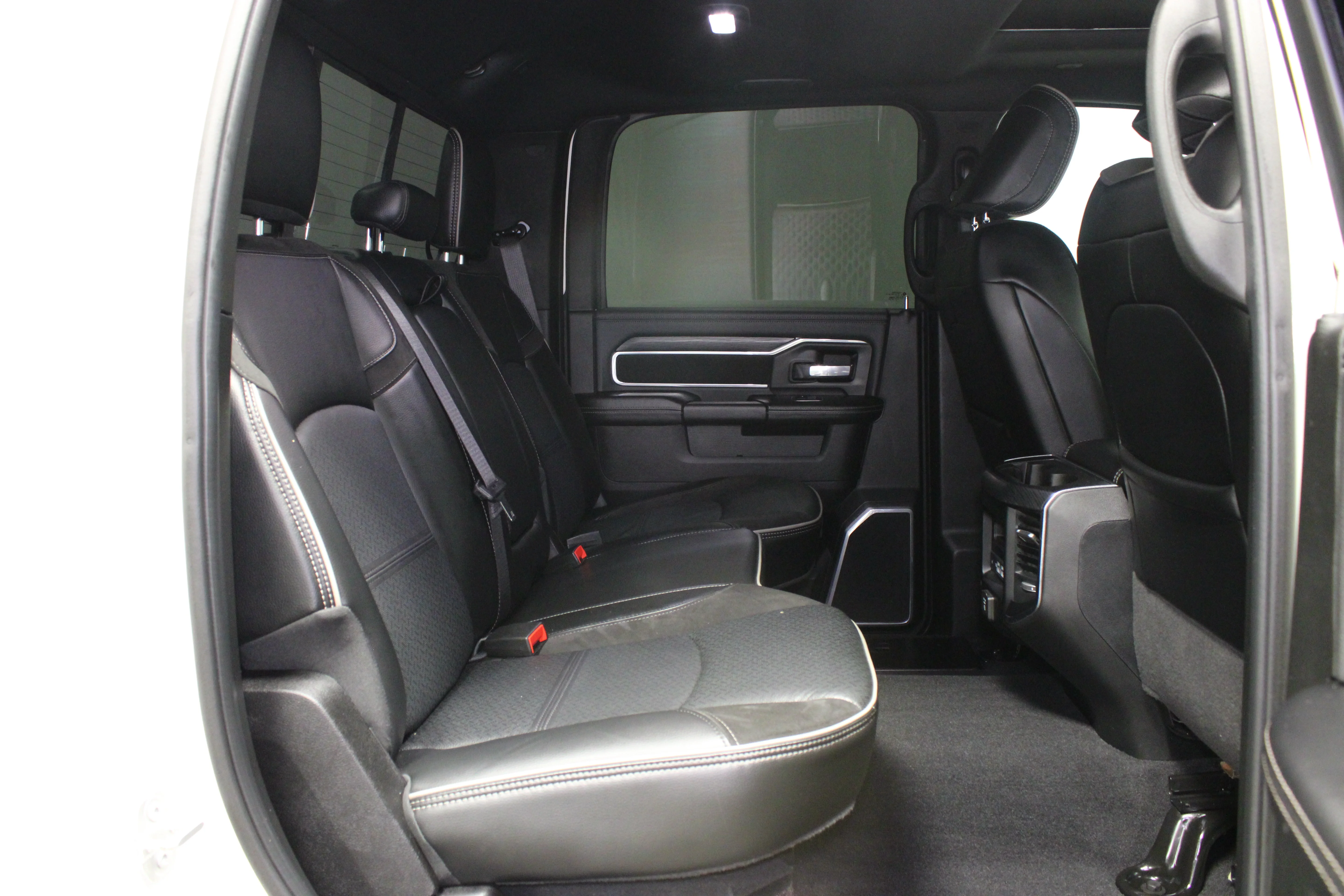 Used 2024 Pearl White Ram Laramie image 18
