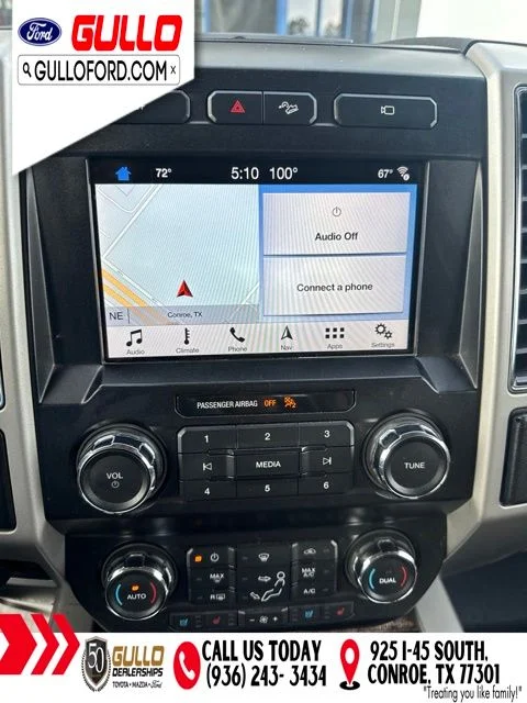 Used 2019 White Platinum Metallic Tri-Coat Ford Lariat image 12
