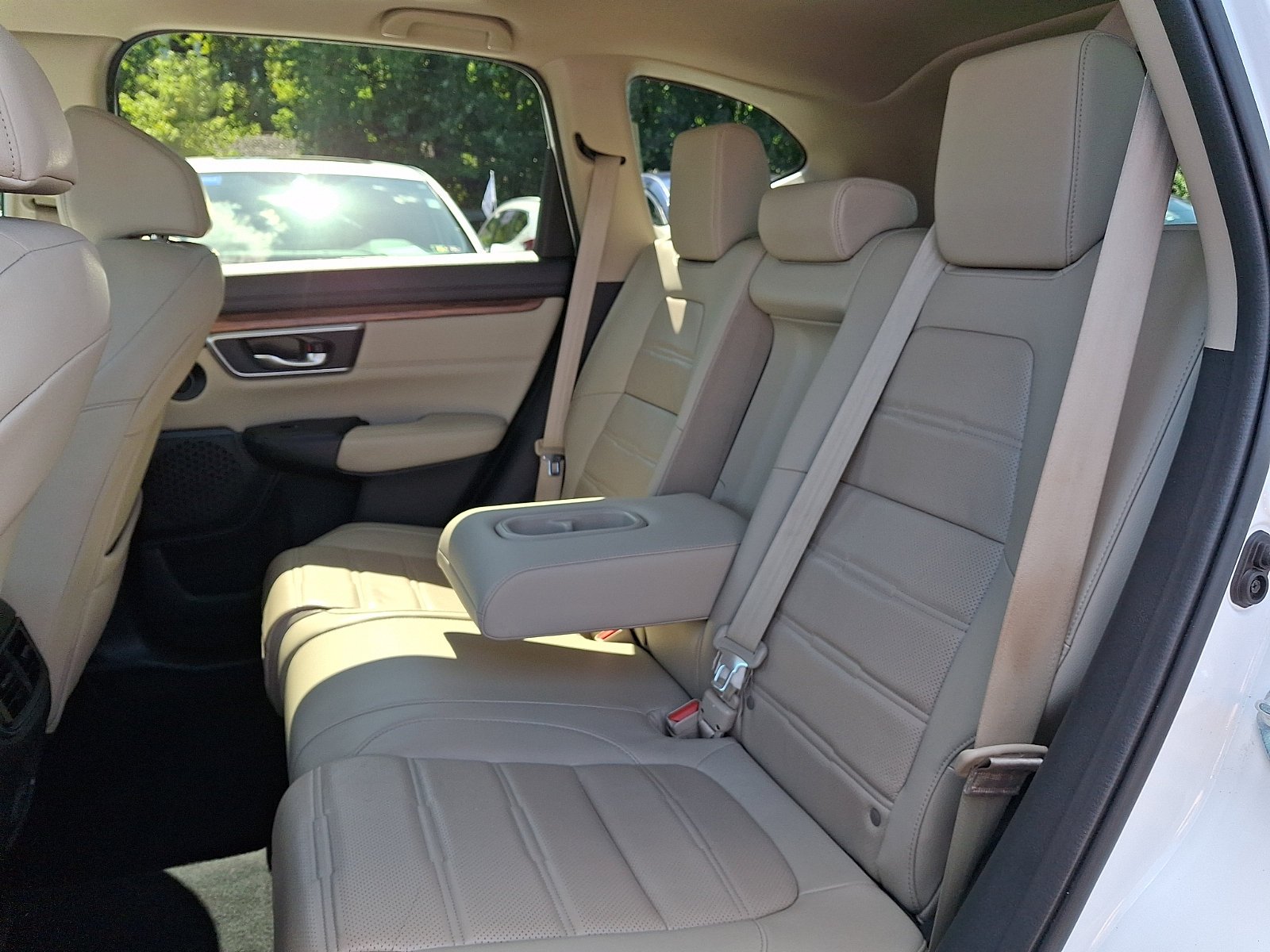 Certified Used 2021 Platinum White Pearl Honda AWD EX-L image 9
