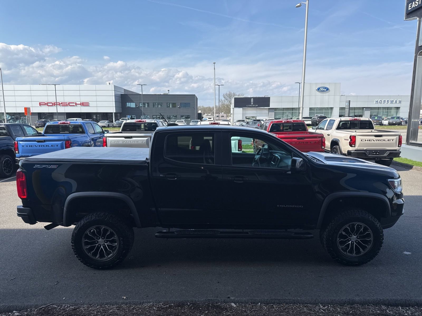 Used 2022 Black Chevrolet ZR2 image 5