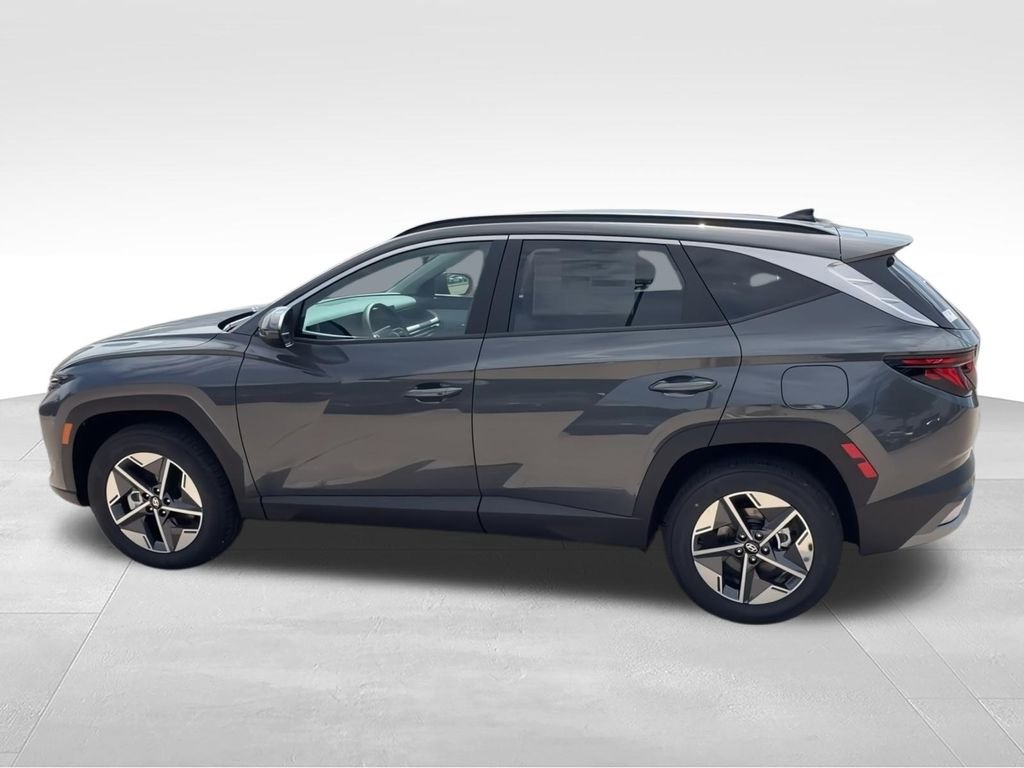 New 2026 Gray Hyundai SEL AWD image 5