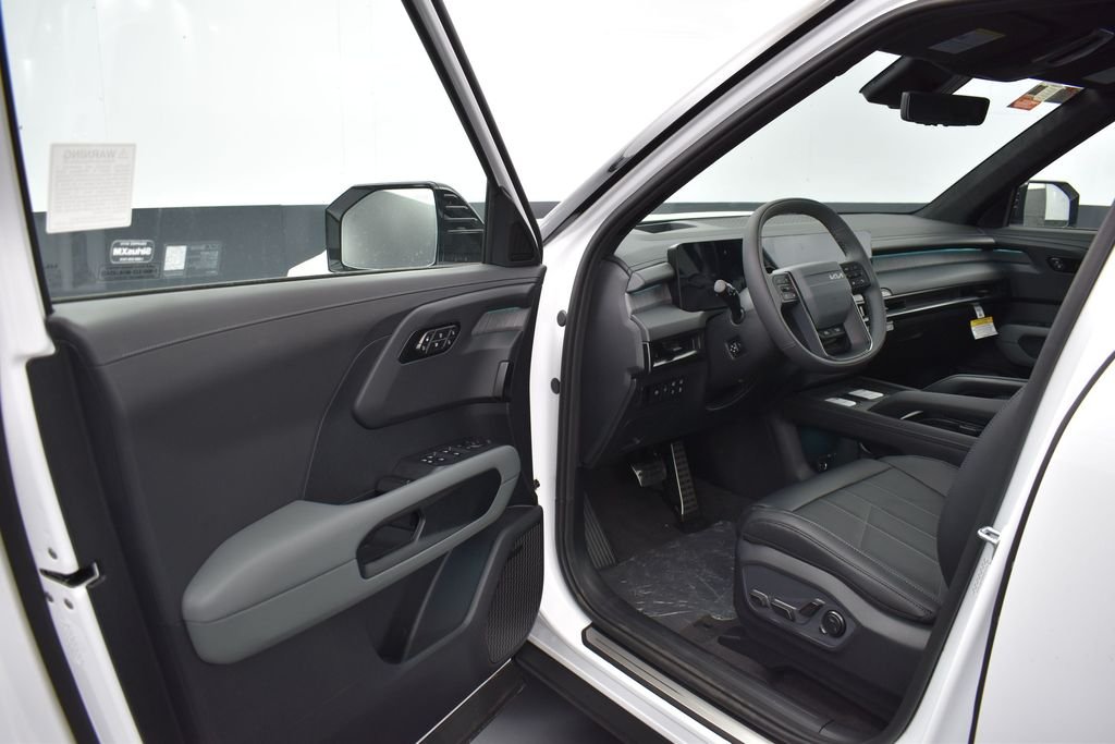 New 2027 Glacial White Pearl Kia X-LINE SX PRESTIGE image 5