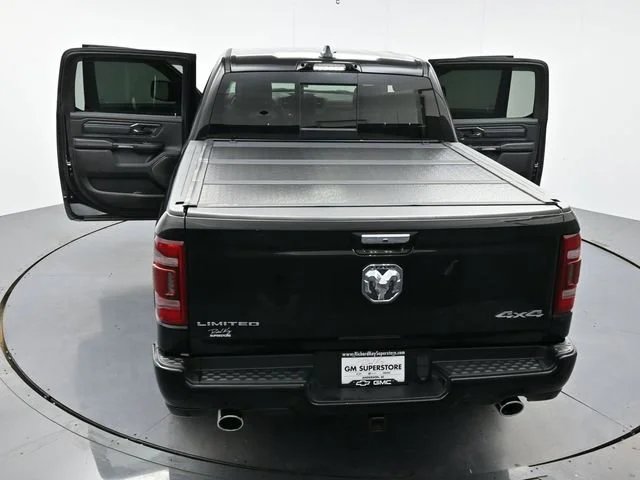 Used 2022 Diamond Black Cry Ram Limited image 40