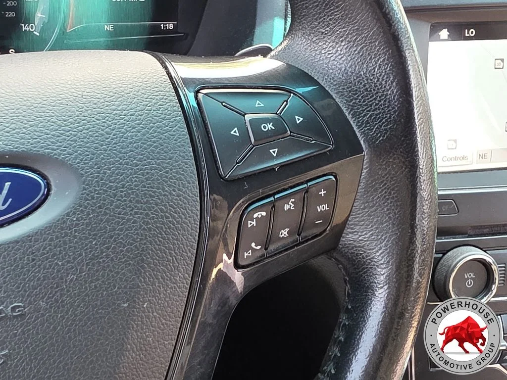 Used 2017 White Ford XLT image 31