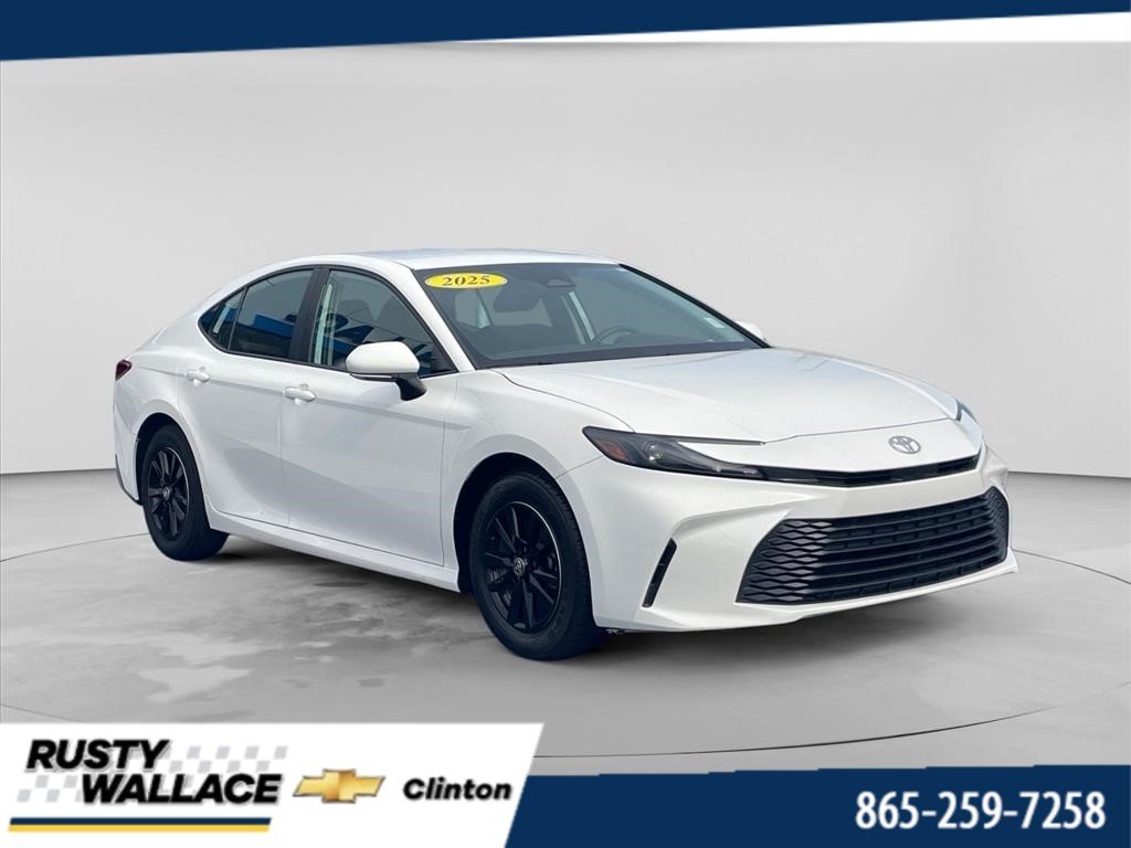 2025 Toyota Camry Hybrid