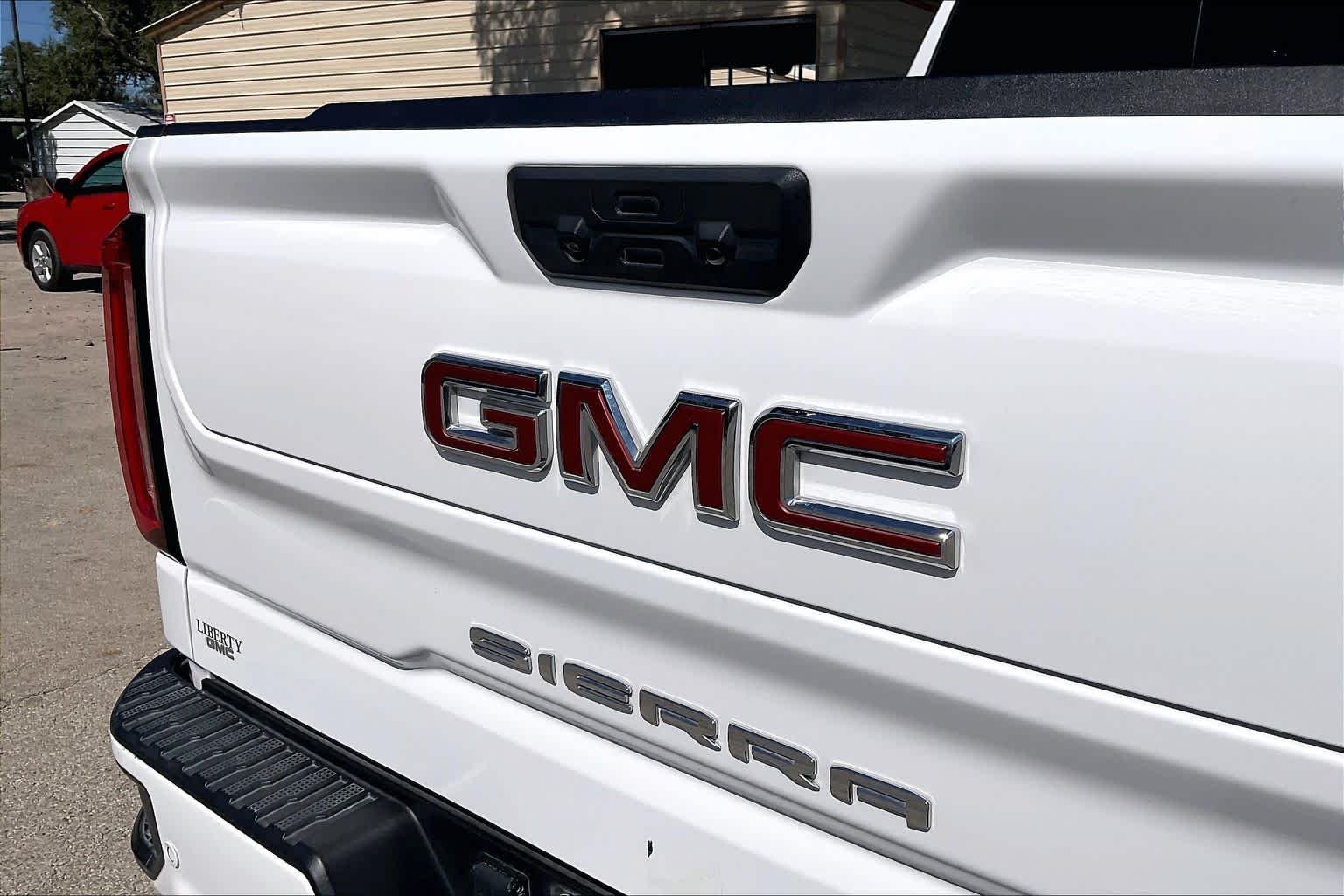 Used 2024 Summit White GMC AT4 image 30