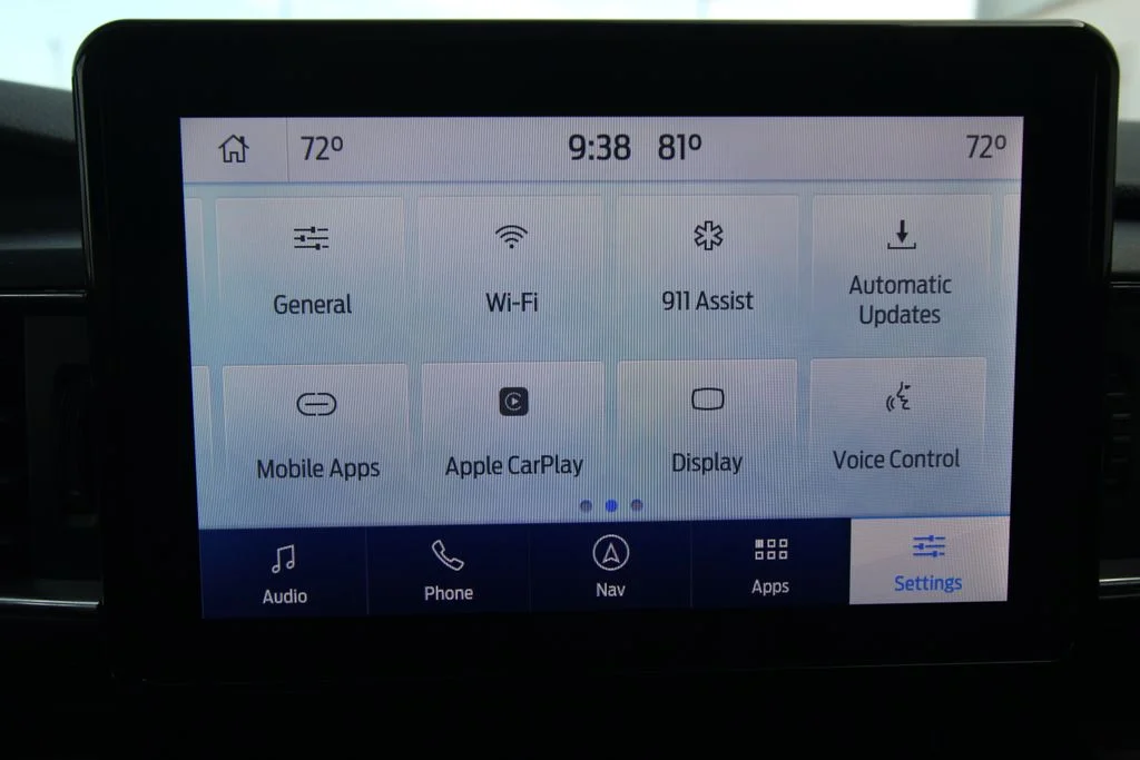 Used 2022 Gray Ford Limited image 34