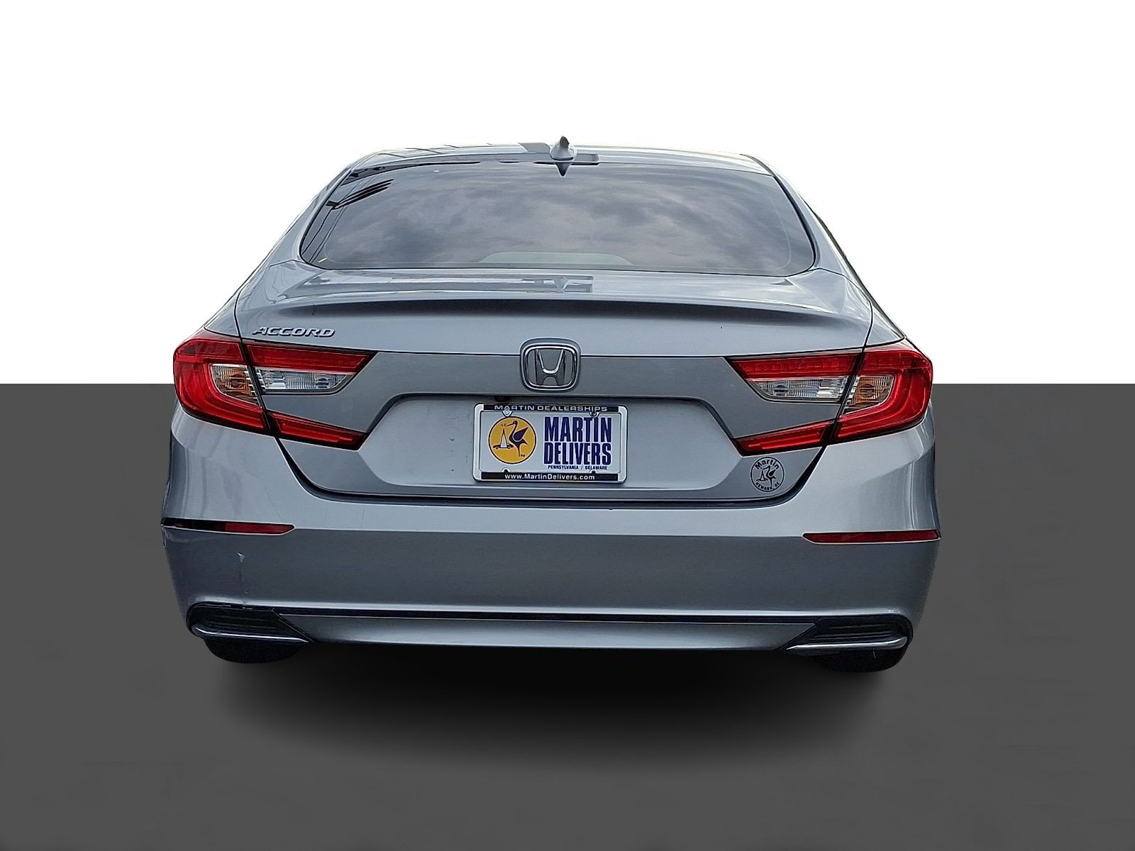 2018 Honda Accord LX - Photo 5