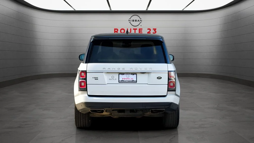 Used 2022 White Land Rover Westminster image 6
