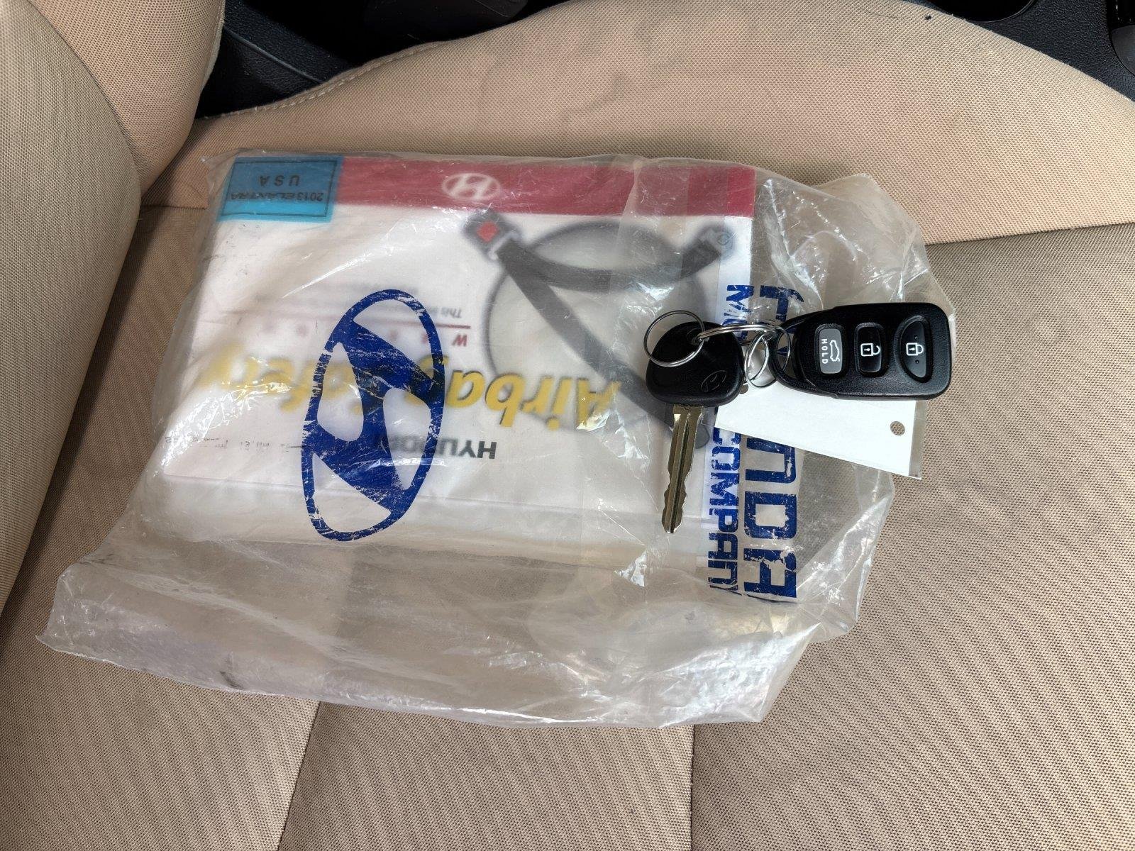 Used 2013 Shimmering White Hyundai GLS PZEV image 39