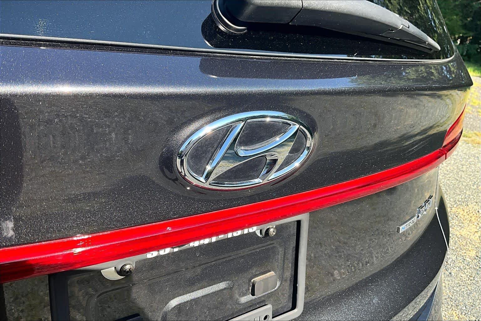 Used 2023 Portofino Gray Hyundai Calligraphy image 31