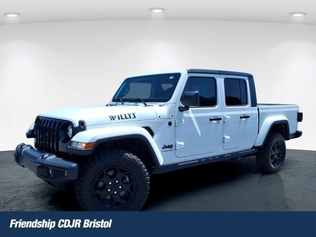 Pre-Owned 2023 Jeep Gladiator Willys 4WD