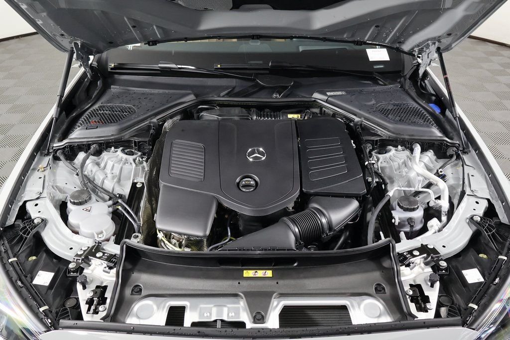 New 2026 MANUFAKTUR Alpine Grey Mercedes-Benz E 350 image 9