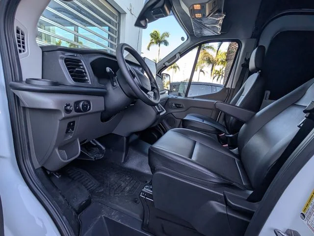 New 2026 White Ford Base image 5