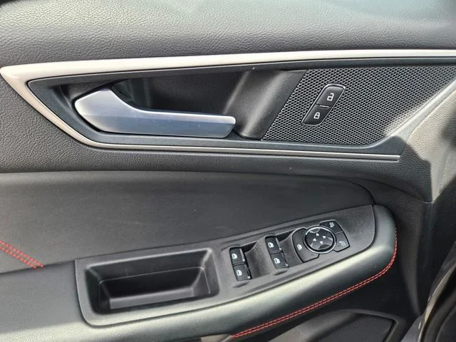 Used 2024 Carbonized Gray Metallic Ford ST Line image 38