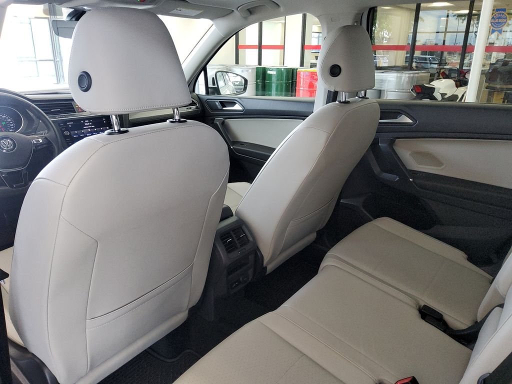 Used 2020 Beige Volkswagen 2.0T SE image 19