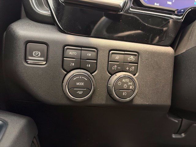 New 2026 Sterling Gray Metallic Chevrolet LT image 17
