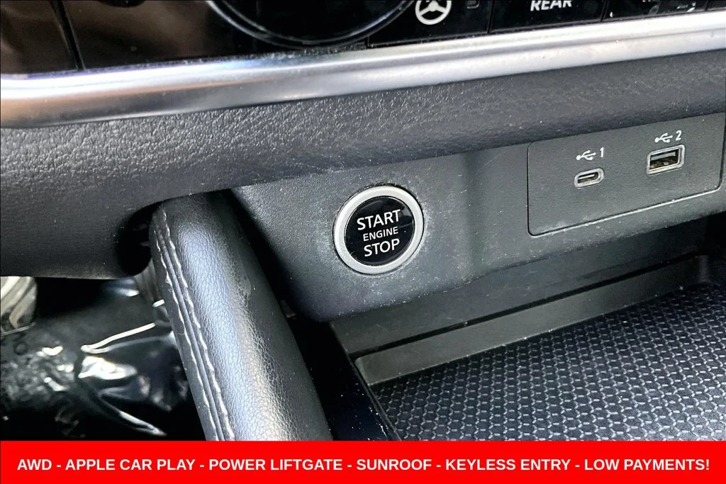 Used 2023 Gray Nissan SL image 18