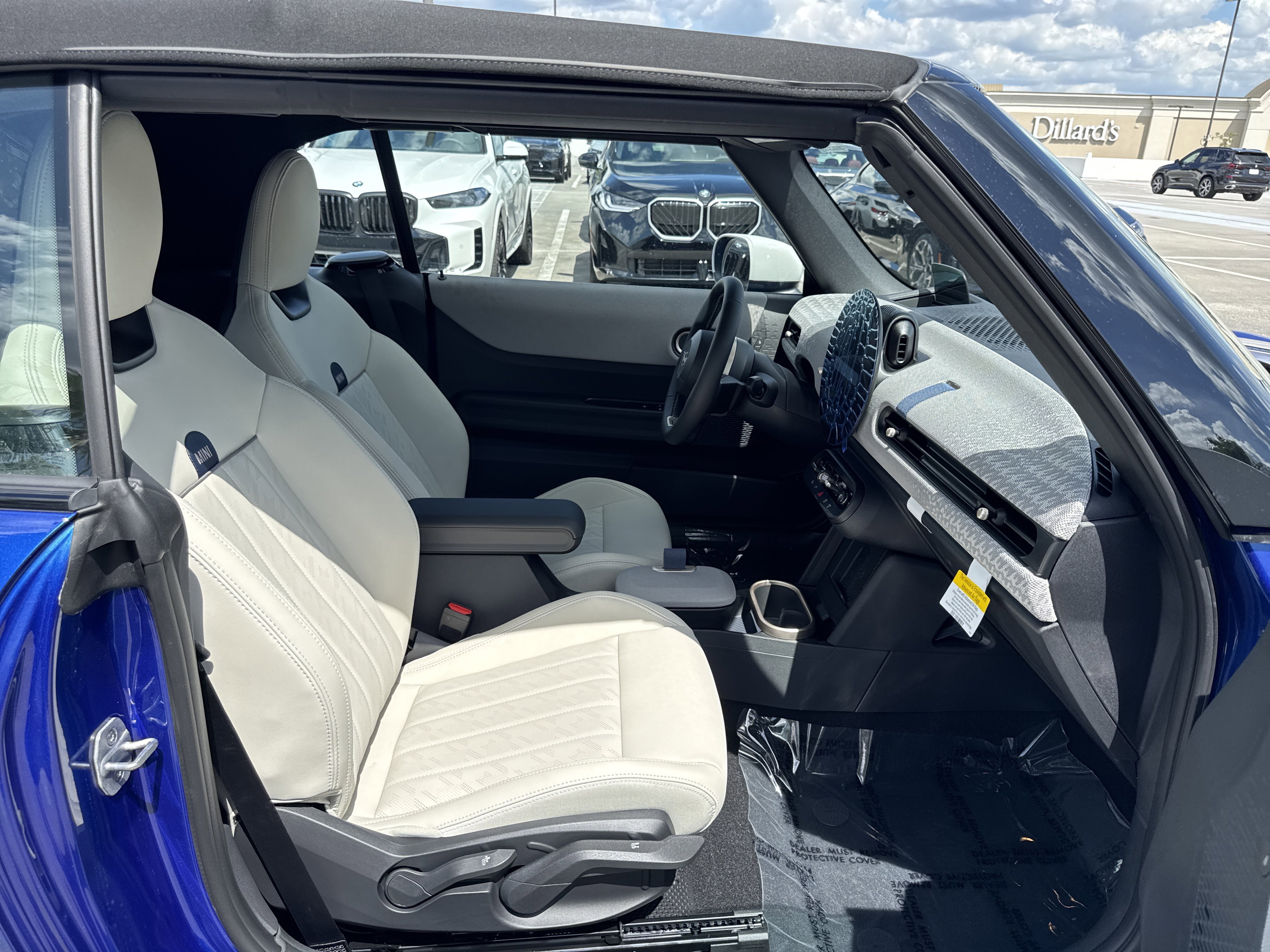 2026 MINI Convertible S - Photo 9