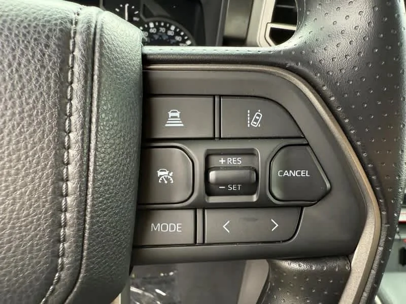 2026 Toyota Tundra SR5 - Photo 8