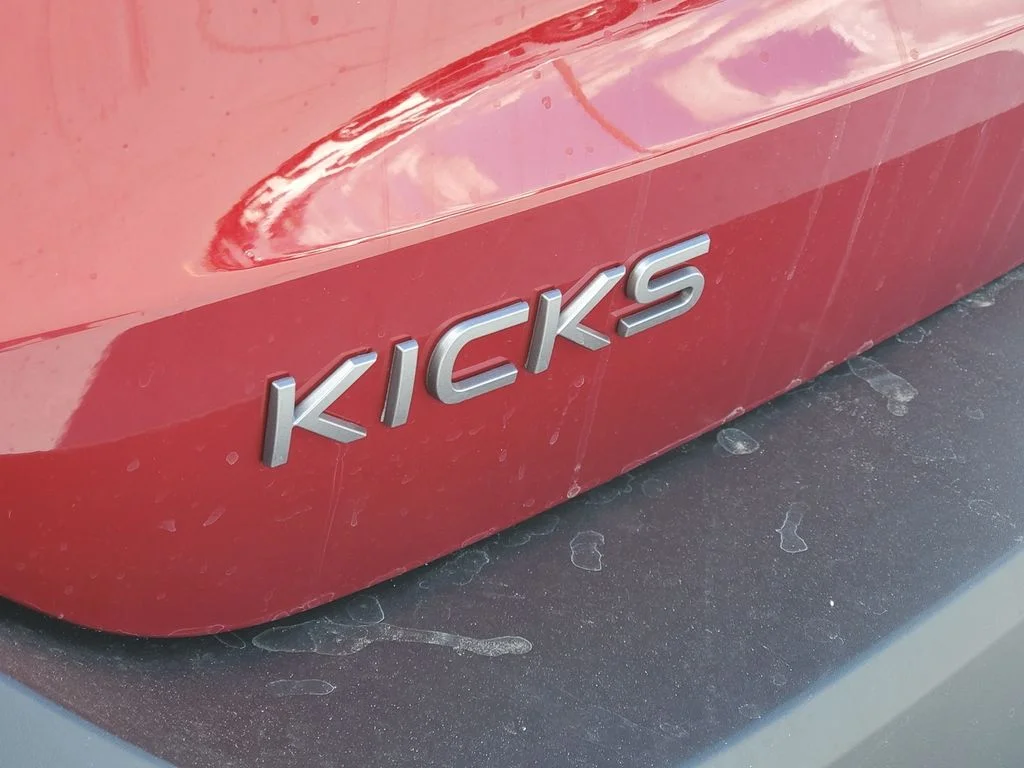 2026 Nissan KICKS SR - Photo 11