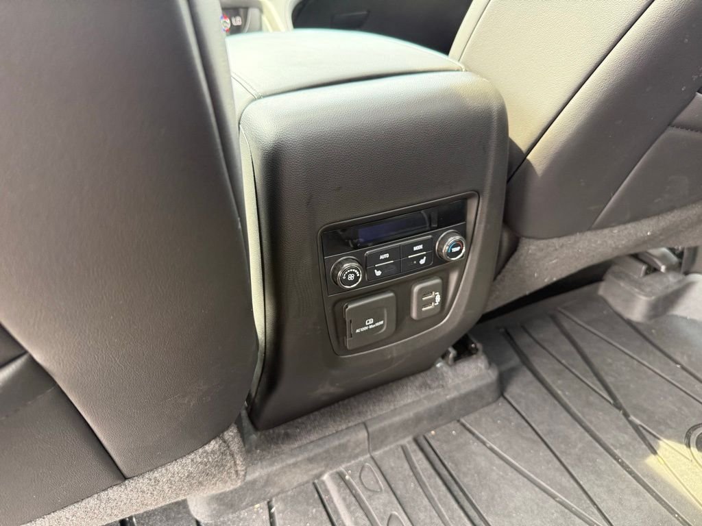Used 2021 White Frost Buick Avenir image 7