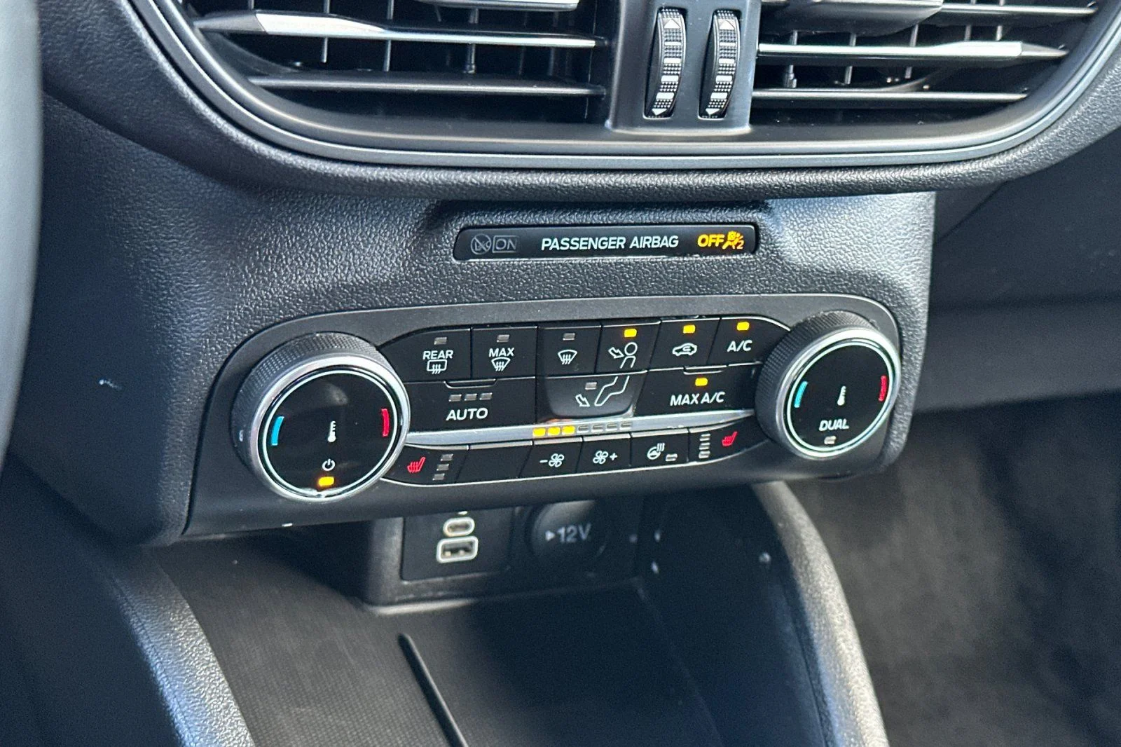 Used 2024 Blue Ford Active image 22