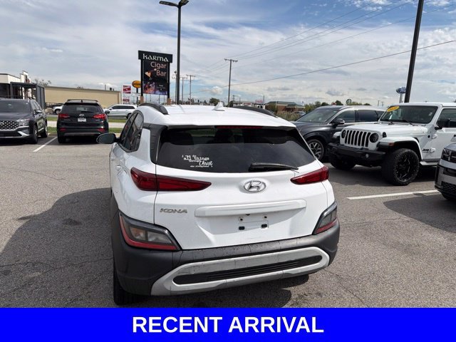 Used 2023 White Hyundai SEL image 24