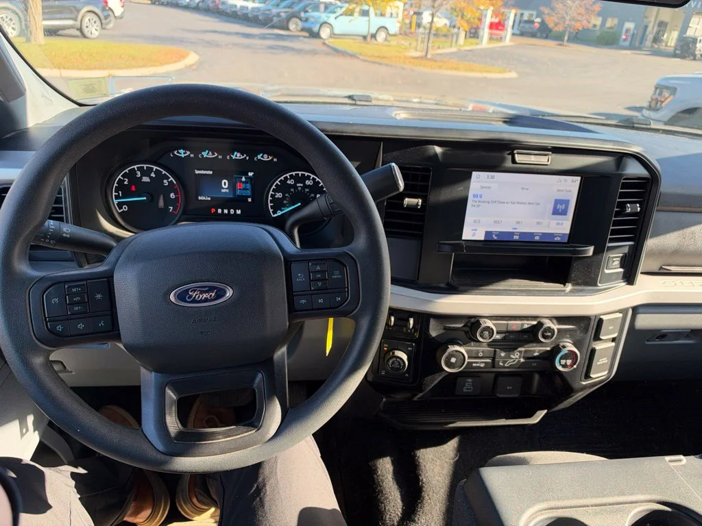 Used 2025 Black Ford XLT image 13