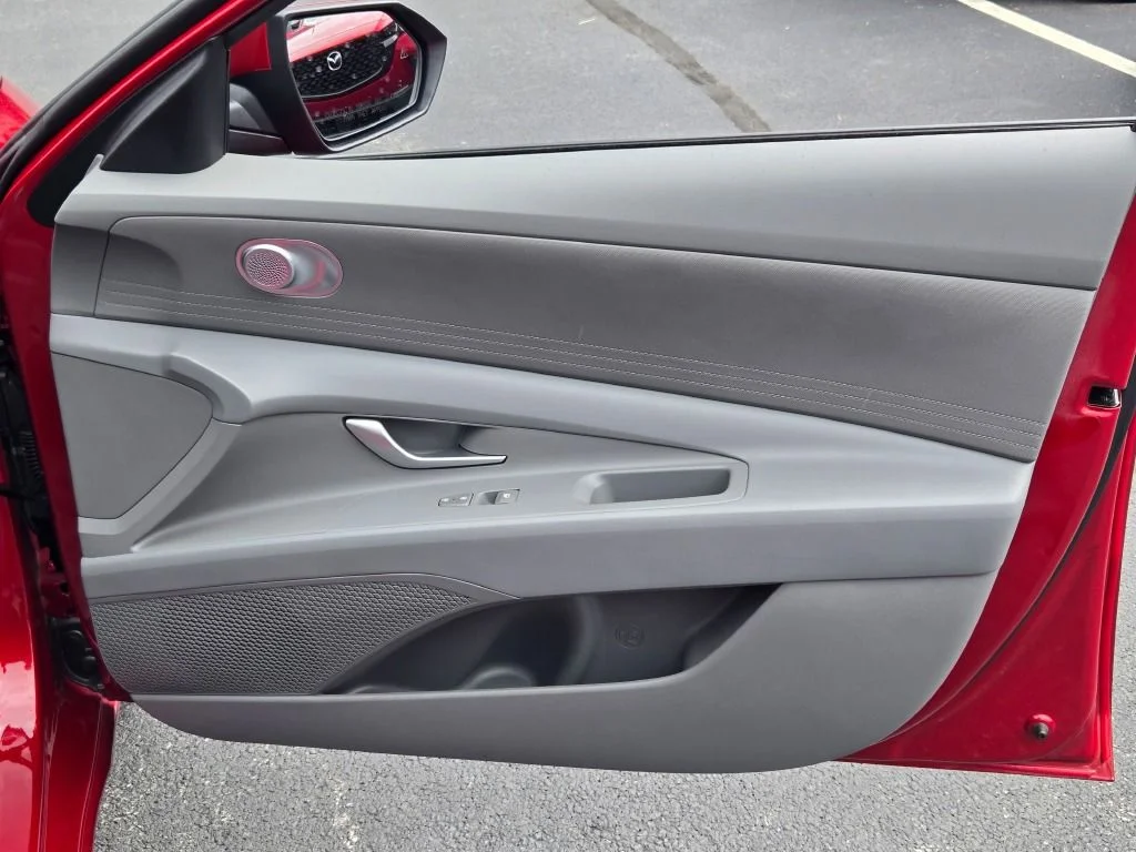 Certified Used 2025 Red Hyundai SE image 6