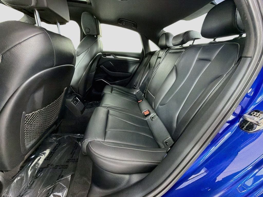Used 2016 Sepang Blue Pearl Effect Audi 4dr Sedan quattro 2.0T Premium Plus image 25