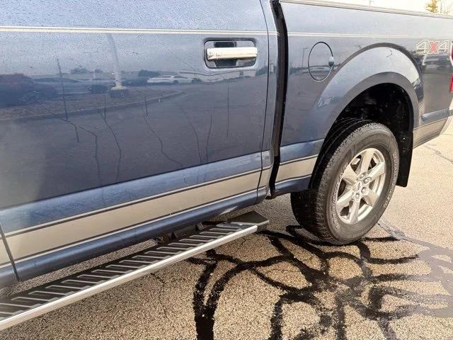 Used 2018 Blue Ford XLT image 6