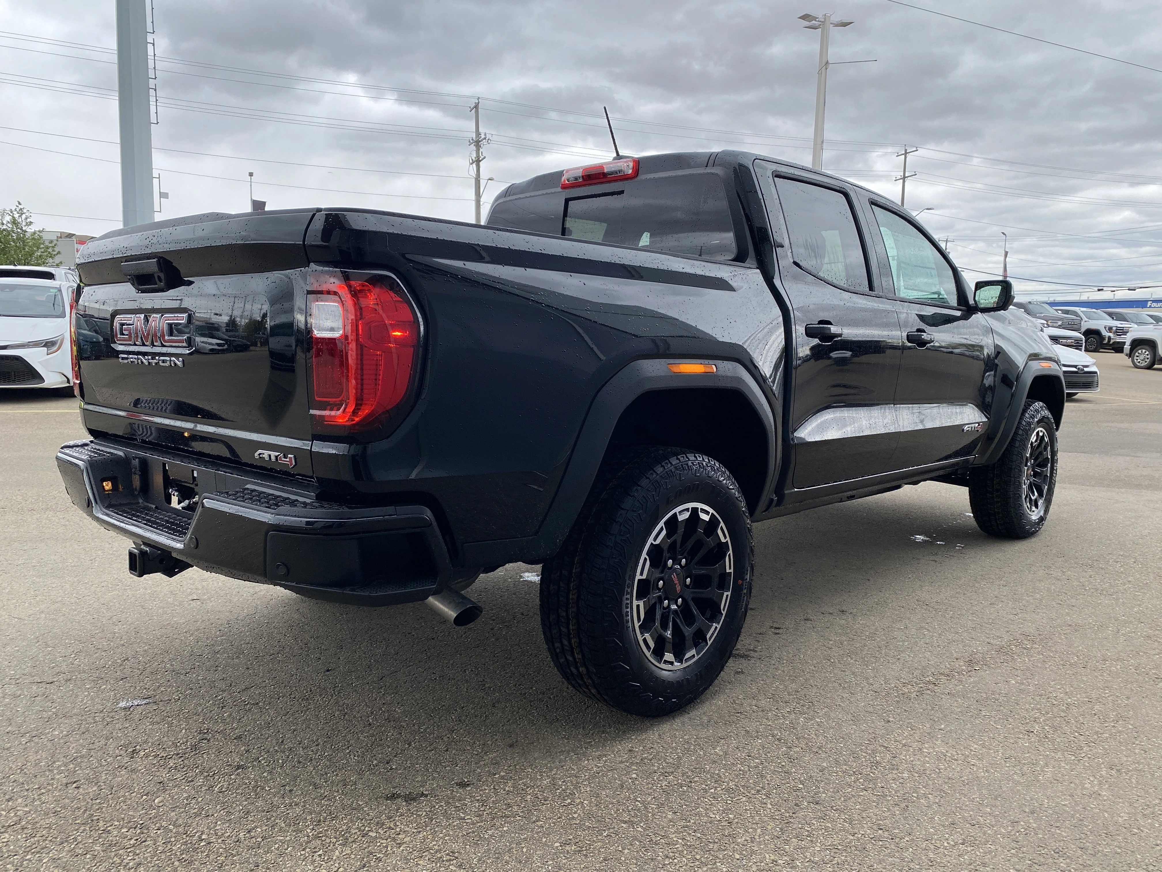 New 2026 ONYX BLACK GMC 4WD AT4 image 6